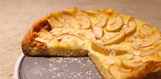 Gesunder Apfelkuchen mit Pudding-Füllung